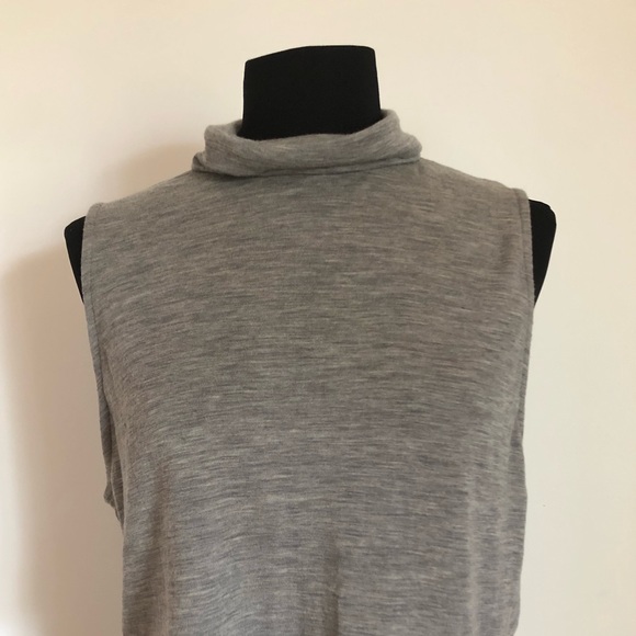 KOOKAI fine knit cropped turtle neck size M - Picture 2 of 4